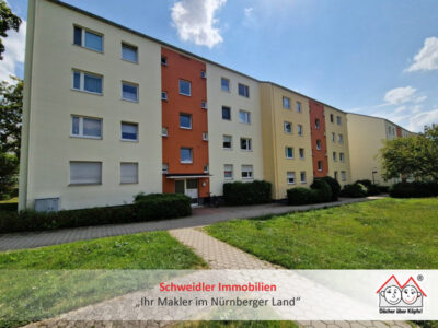 Tolle Lage, fairer Preis! Attraktive 3-Zimmer-Balkon-Wohnung mit EBK am Laufer Kunigundenberg, 91207 Lauf an der Pegnitz, Etagenwohnung