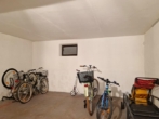 Fahrradkeller - Einziehen & Wohlfühlen: Gemütliches 3-Zimmer-Dachgeschossjuwel mit EBK u.v.m. in Lauf-Kotzenhof