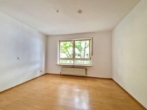 Schlafen - Ihr neues Zuhause im Westen Nürnbergs: 2 Zimmer-Wohnung mit Balkon, EBK & KFZ-Stellplatz zur Miete