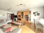 Wohnbereich - Ihr Wohntraum im Herzen von Lauf! 3-Zimmer-EG-Terrassenwohnung mit Option auf TG-Stellplatz zum Kauf
