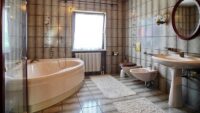 OG Badezimmer
