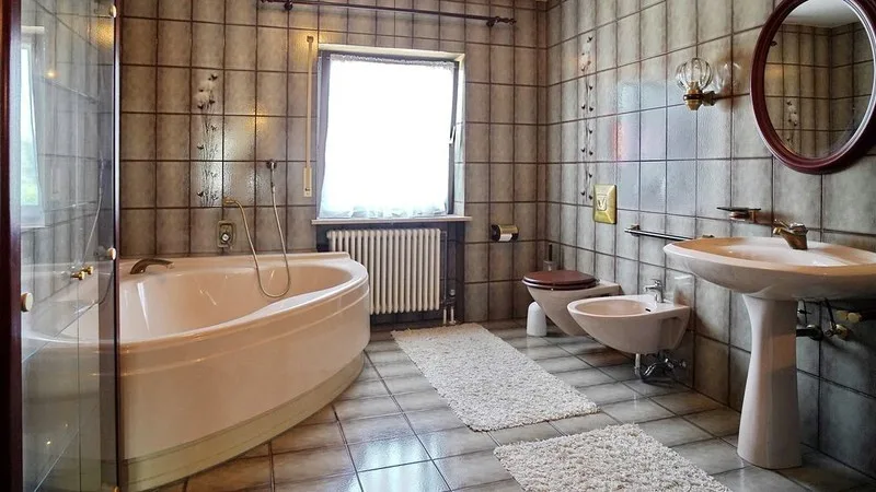 OG Badezimmer