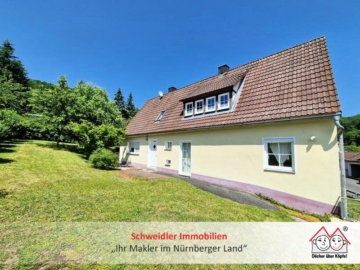 Edzerdla: Gepflegtes EFH mit großem Garten, zwei Garagen u.v.m. in Simmelsdorf-Hüttenbach, 91245 Simmelsdorf, Einfamilienhaus