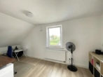 Arbeits-/ oder Kinderzimmer - Wohnen in der obersten Ebene! Schöne 3-Zimmer-DG-Wohnung mit Balkon & Garage in Neunkirchen-Speikern