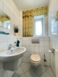 OG WC - Baujahr 2000 trifft rund 160 m² Wohnfläche – Reiheneckhaus mit Carport in Rückersdorf-Strengenberg