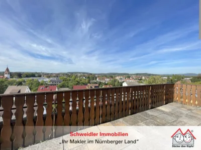 Penthouse-Leben über Lauf!!! Über 100 m2, Dachterrasse, Lift, Tiefgarage und 2 bis 3 Zimmer!!, 91207 Lauf, Penthousewohnung
