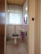 WC - Charmanter, teilsanierter Bungalow in Neunkirchen mit Garage – ideal für Singles, Paare & Kleinfamilien