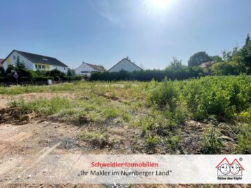 Mit genehmigtem Bauplan für zwei DHH’en! Sonniges Baugrundstück in schöner Lage von Erlangen-OT, 91056 Erlangen, Grundstück
