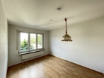 Kinderzimmer - Blick ins Grüne: 4-Zimmer-ETW mit Balkon, 2 Bädern und TG-Stellplatz in Nürnberg (3. OG mit Lift)