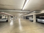 Tiefgarage - Blick ins Grüne: 4-Zimmer-ETW mit Balkon, 2 Bädern und TG-Stellplatz in Nürnberg (3. OG mit Lift)