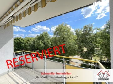 Blick ins Grüne: 4-Zimmer-ETW mit Balkon, 2 Bädern und TG-Stellplatz in Nürnberg (3. OG mit Lift), 90441 Nürnberg, Wohnung