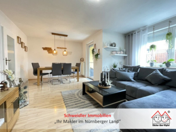 Ein Zuhause mit Herz – Stilvolles Reihenmittelhaus mit Garage in familienfreundlicher Lage von Lauf, 91207 Lauf, Haus