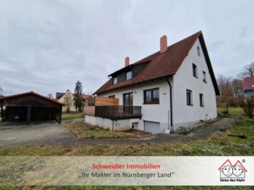Platz für alle! Gepflegte Doppelhaushälfte mit Carport u.v.m. in zentraler Lage von Uttenreuth, 91080 Uttenreuth, Haus