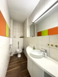 EG WC Damen